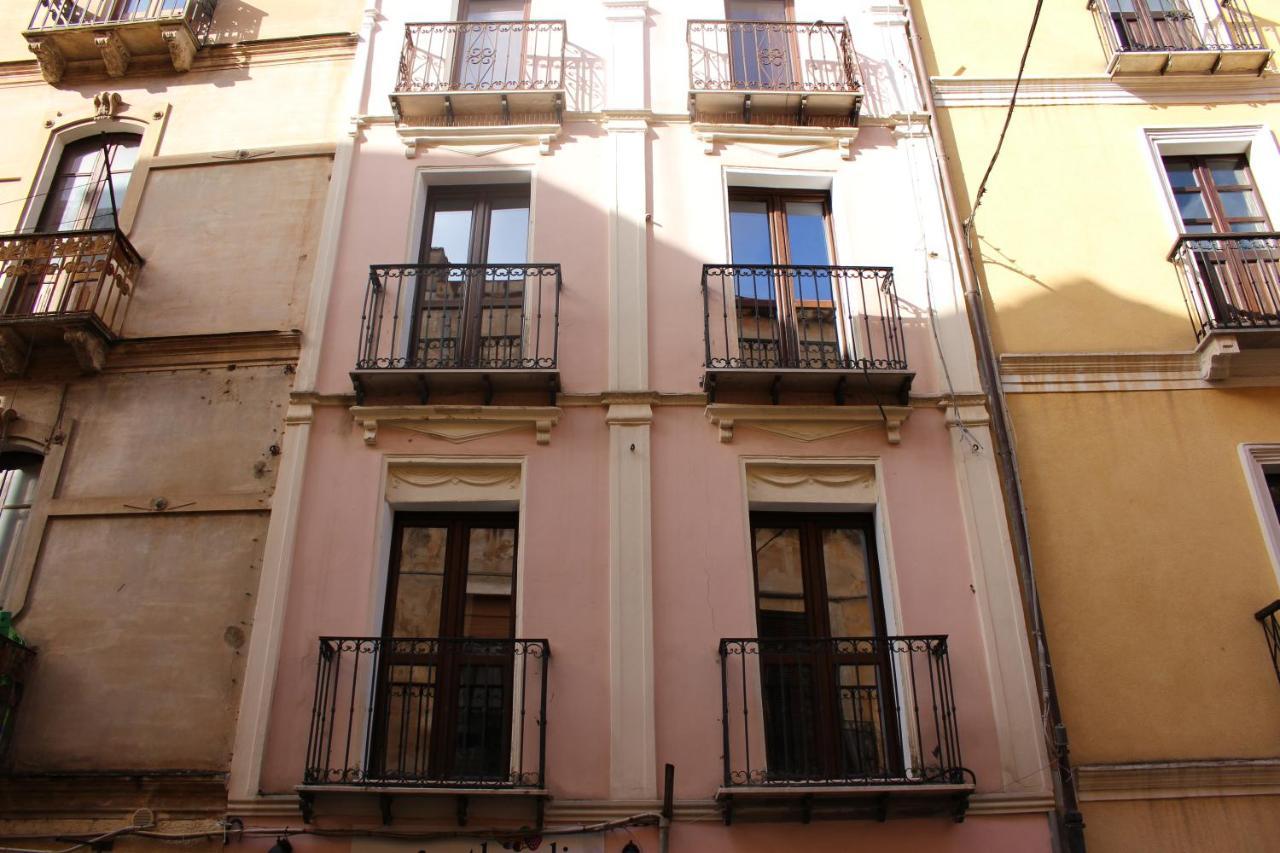 Via Cavour 19, Camere Del Conte Iglesias Εξωτερικό φωτογραφία