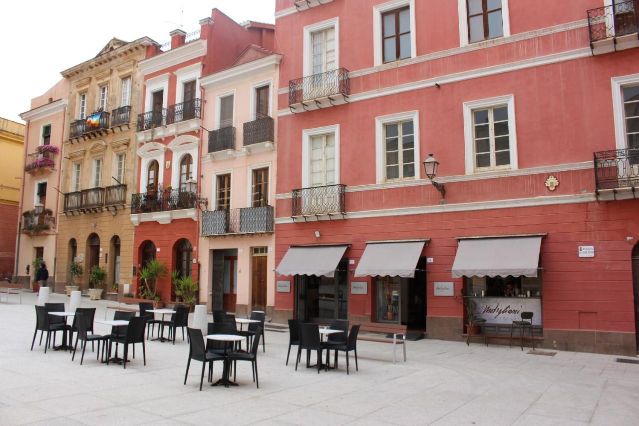 Via Cavour 19, Camere Del Conte Iglesias Εξωτερικό φωτογραφία