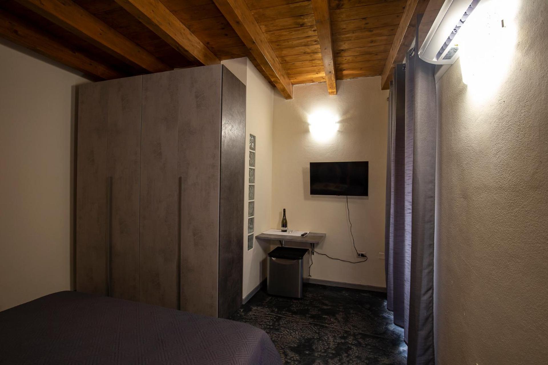 Via Cavour 19, Camere Del Conte Iglesias Εξωτερικό φωτογραφία